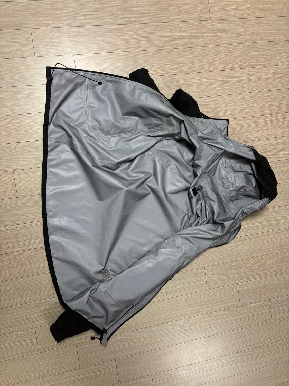 몽벨 썬더패스 바람막이  상품이미지3