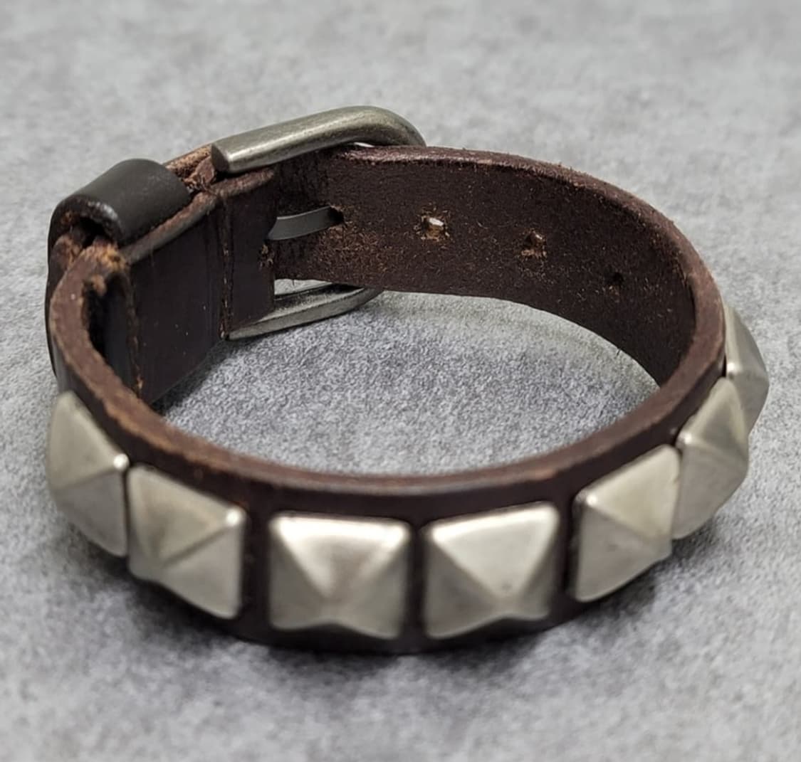 stud leather bracelet 상품이미지1