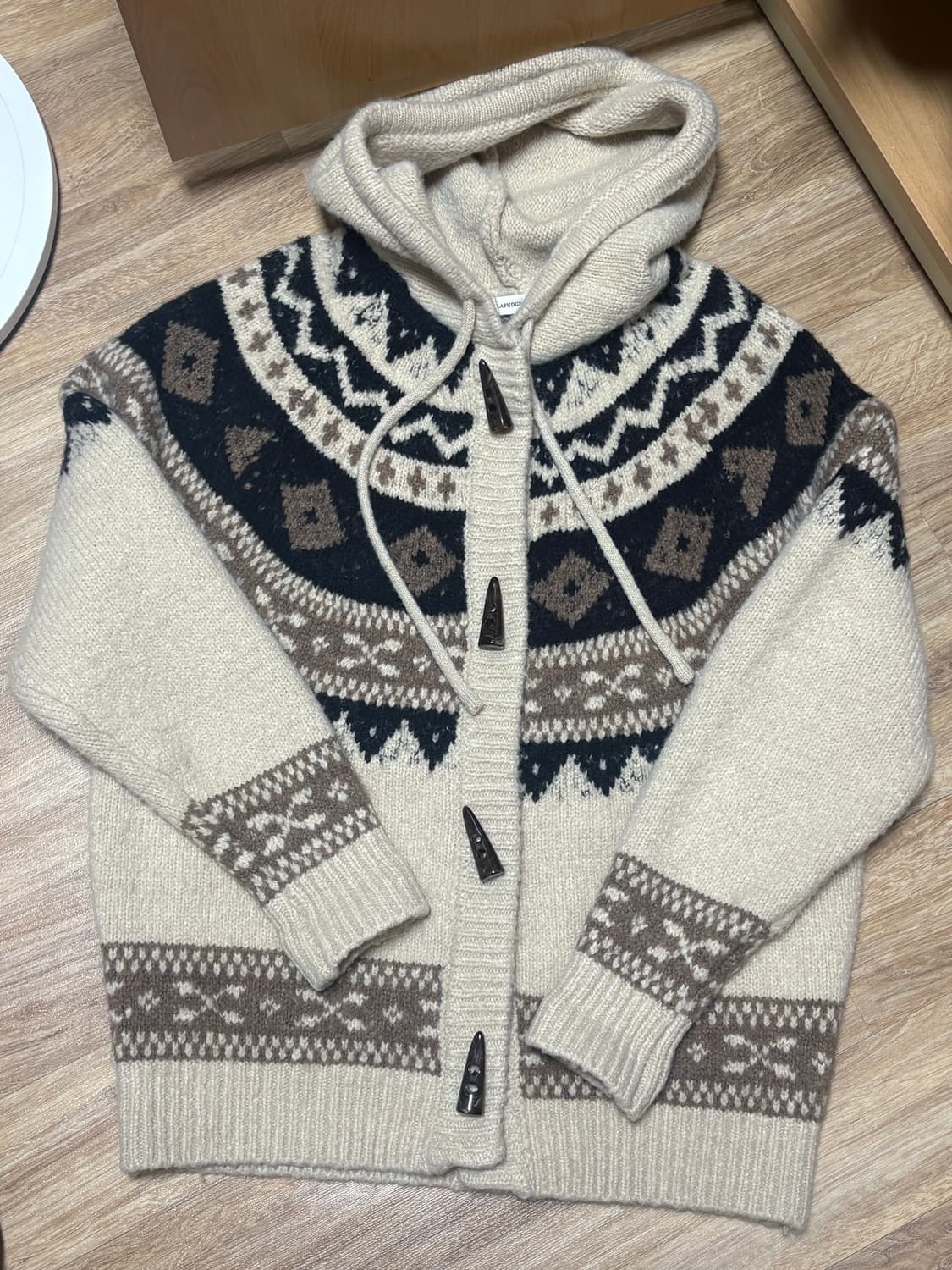 라퍼지스토어 울 자카드 후드 더플 니트 S 상품이미지1