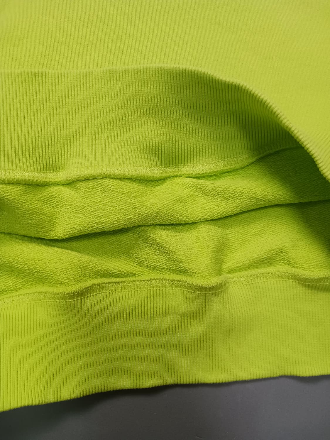 [L] MSGM 밀라노 형광 라임 맨투맨 티셔츠 상품이미지5