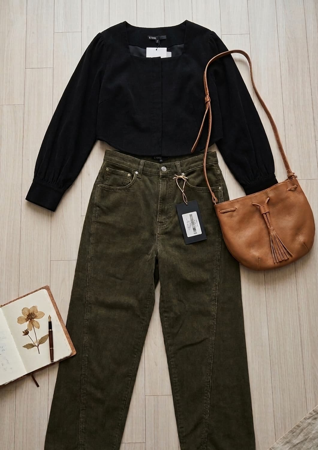 택달린새상품 시티브리즈(City Breeze) 코듀로이 스퀘어넥 블라우스 상품이미지2