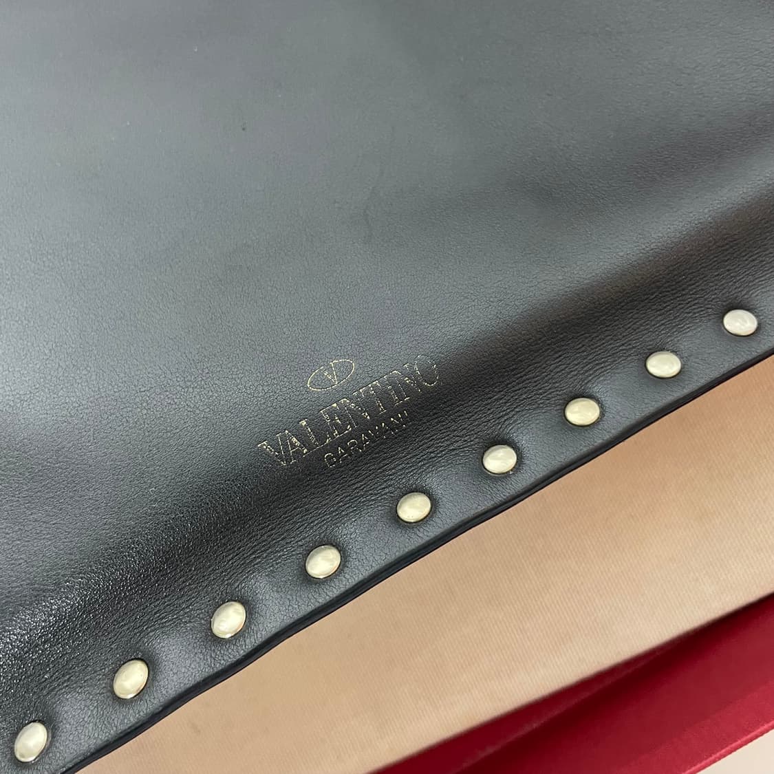 발렌티노 락스터드 클러치 블랙 풀세트 A급 상품이미지8