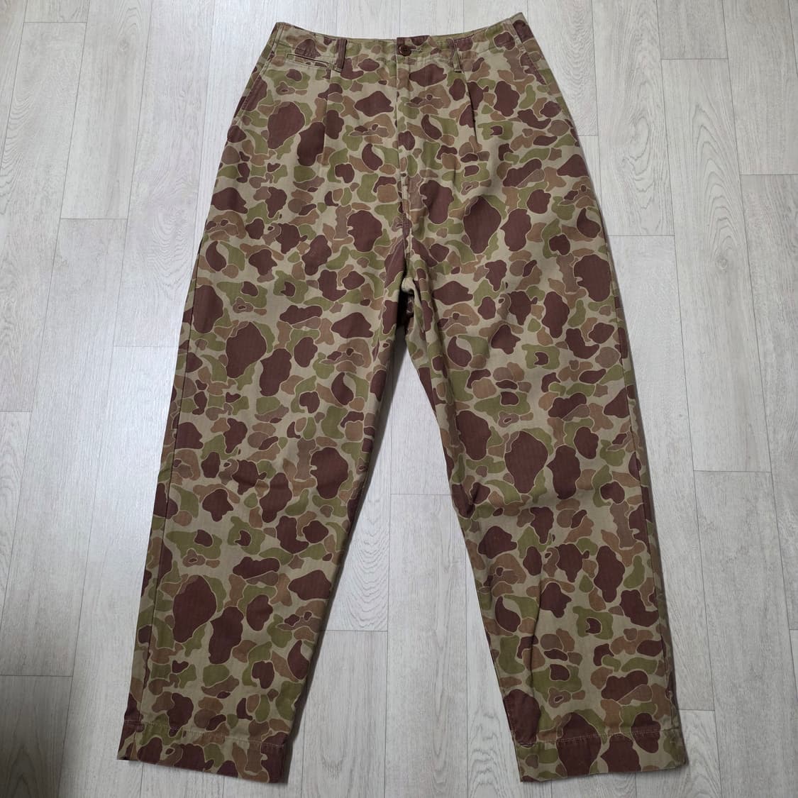 [3] 캐피탈 헤링본 해피피카부 카모 나임 팬츠 베이지카키 kapital 상품이미지1