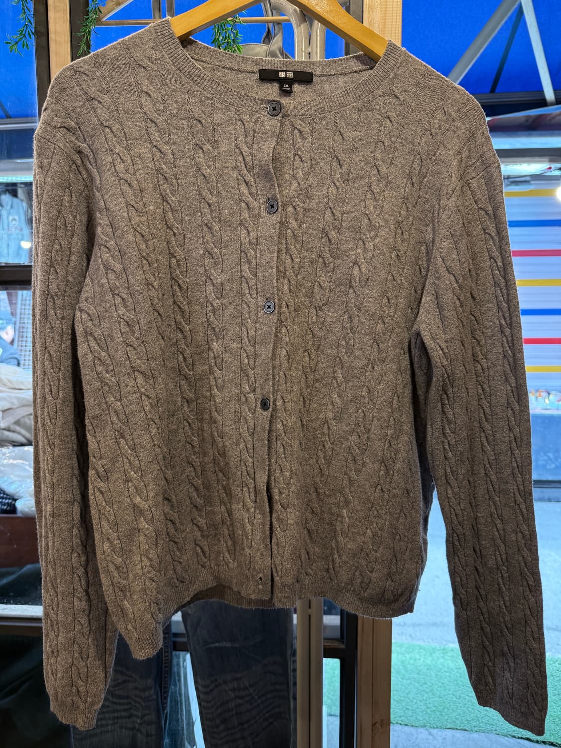 유니클로 그레이 꽈배기 니트 가디건 상품이미지1