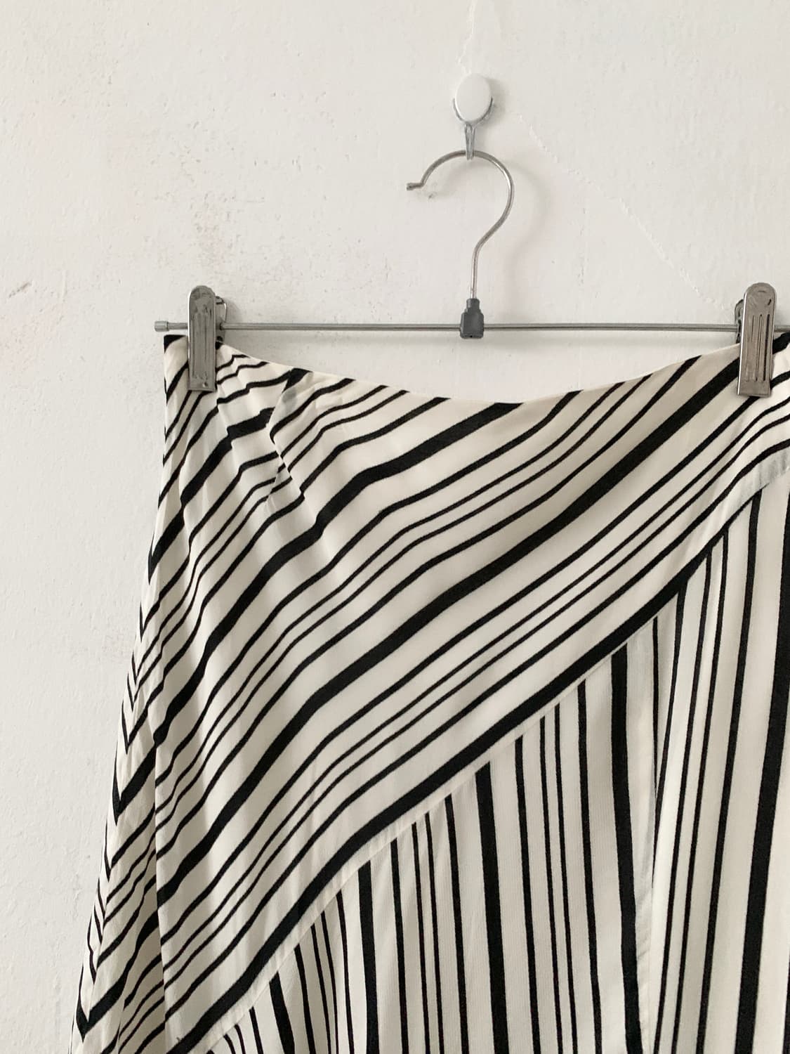 Black & White Stripe Midi Skirt 상품이미지8