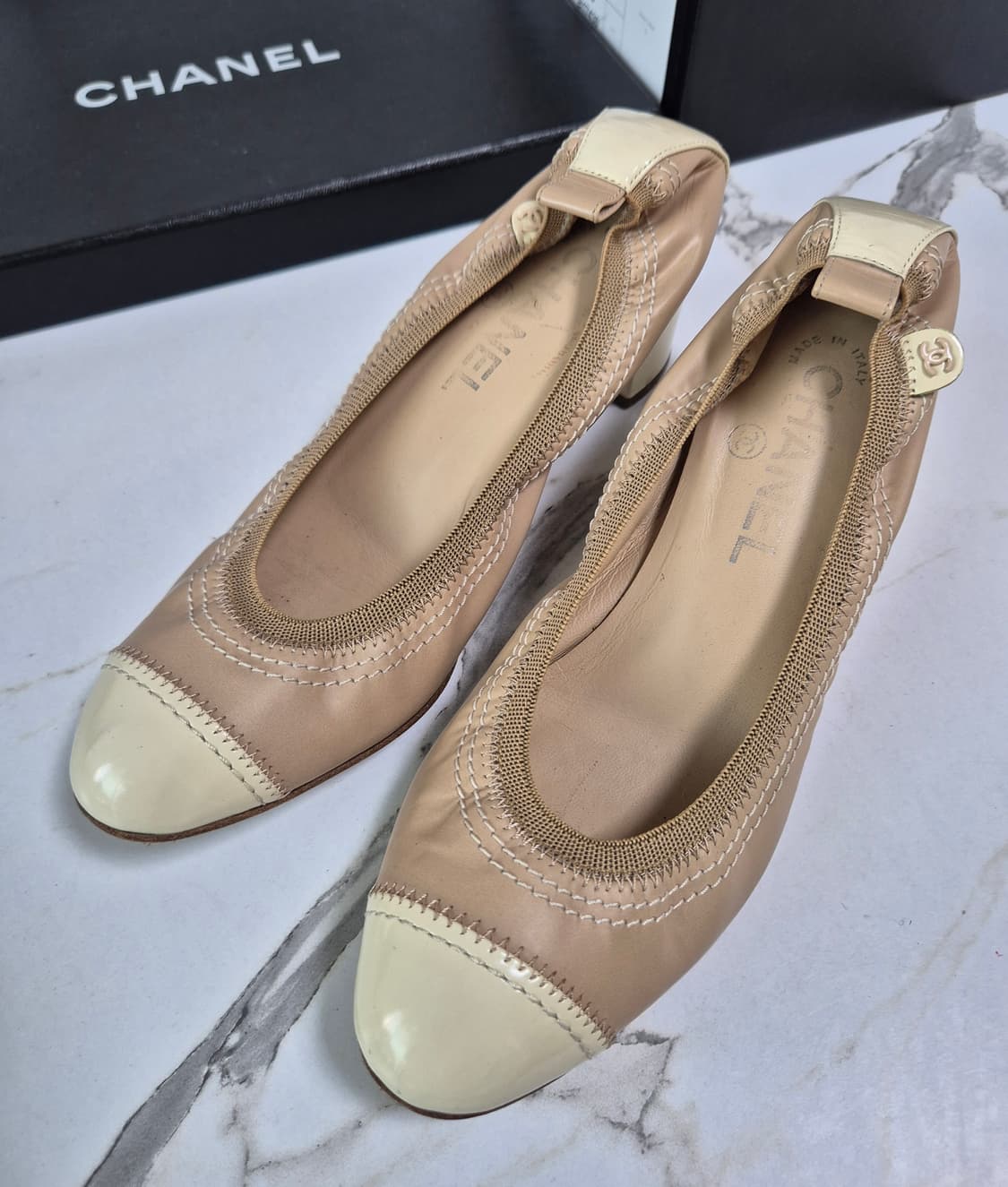 (정품) 샤넬 아이보리 페이던트 밴딩 구두 36.5 상품이미지2