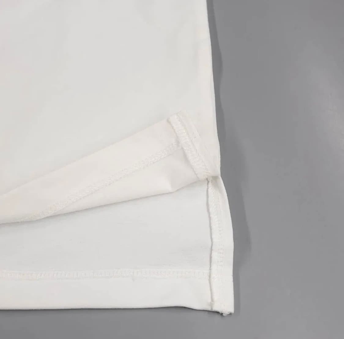 쥬시꾸뛰르 y2k 화이트 실버 글리터 스펠아웃 로고 프린팅 반팔 티셔츠 상품이미지3