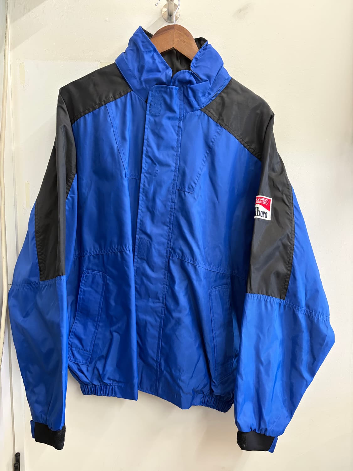 N147. 90s 말보루 자켓 상품이미지1