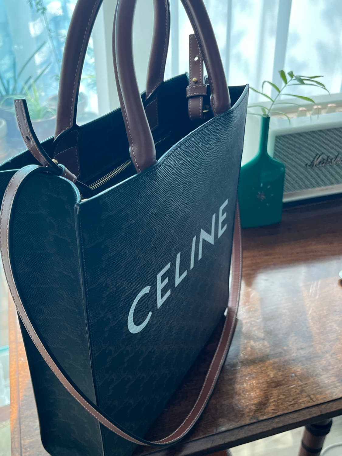 셀린느 트리오페 카바스백 M 상품이미지4