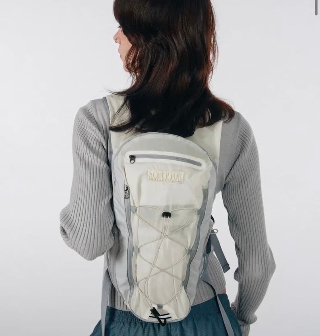 (구해요) 스컬프터 라이트 웨이트 백팩 아이보리 상품이미지2