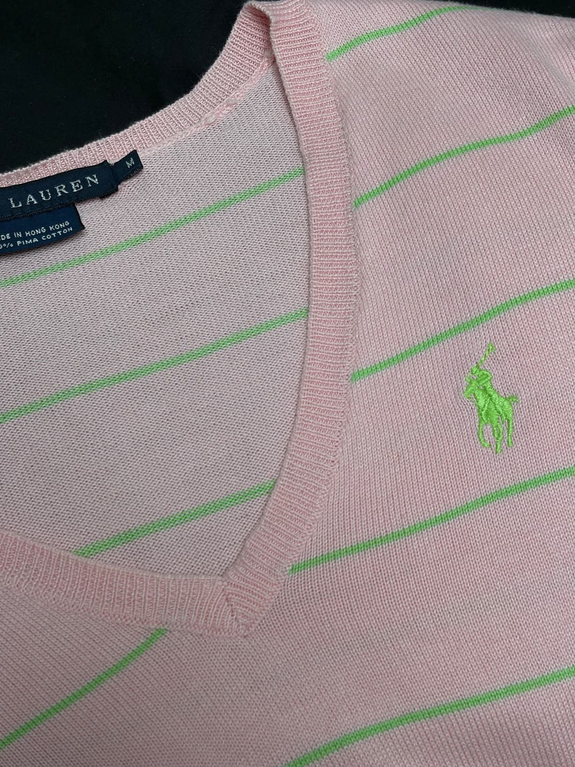 폴로 브이넥 스트라이프 니트 상품이미지1