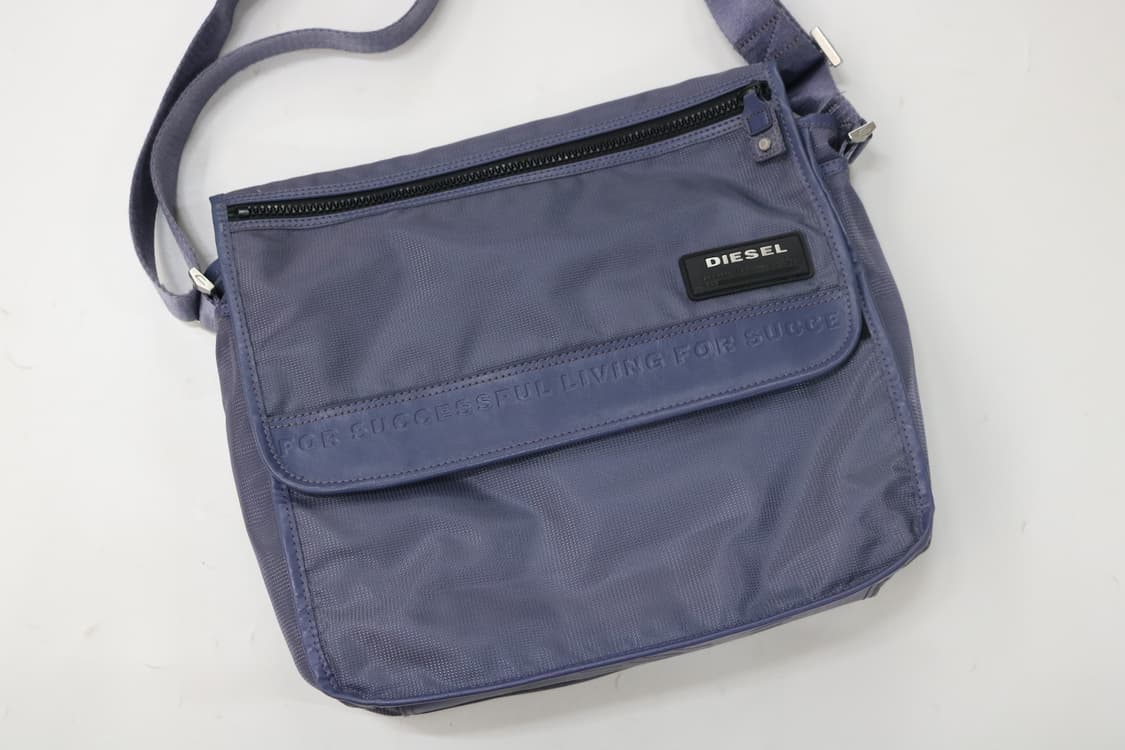 DIESEL 디젤 빈티지 포켓 로고 나일론 크로스 메신저 백 상품이미지3
