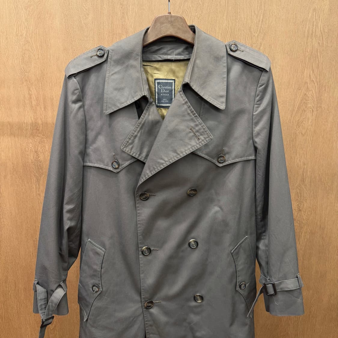 크리스찬 디올 더블 브레스티드 울 트렌치 코트 허리 벨트 디테일 그레이 상품이미지4