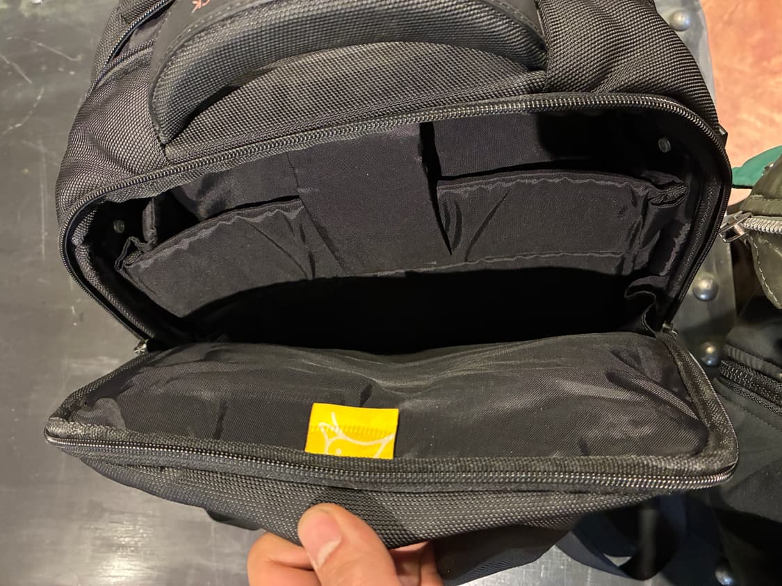 만다리나 덕 백팩 블랙 상품이미지6