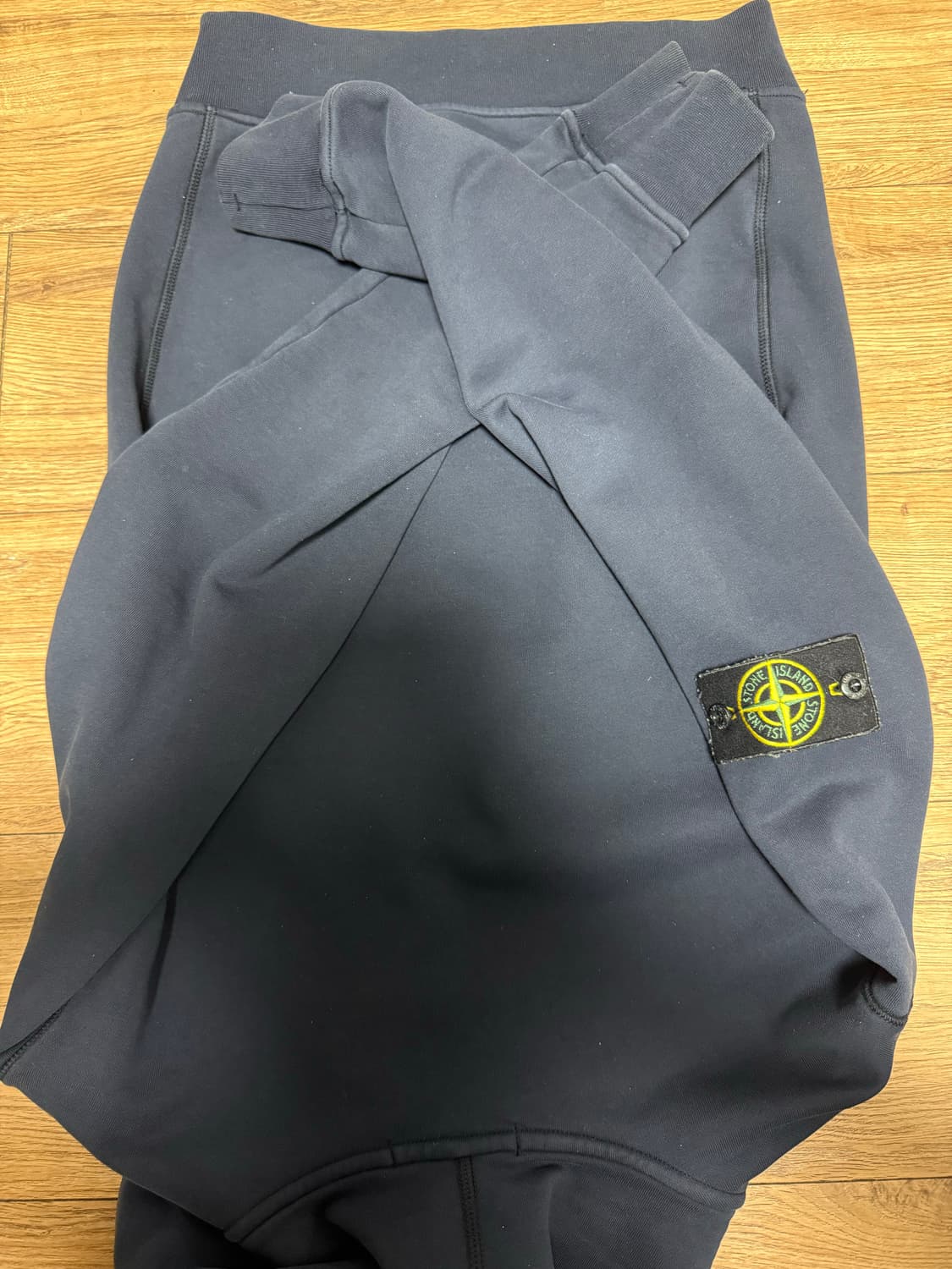 스톤아일랜드 후드집업 상품이미지3