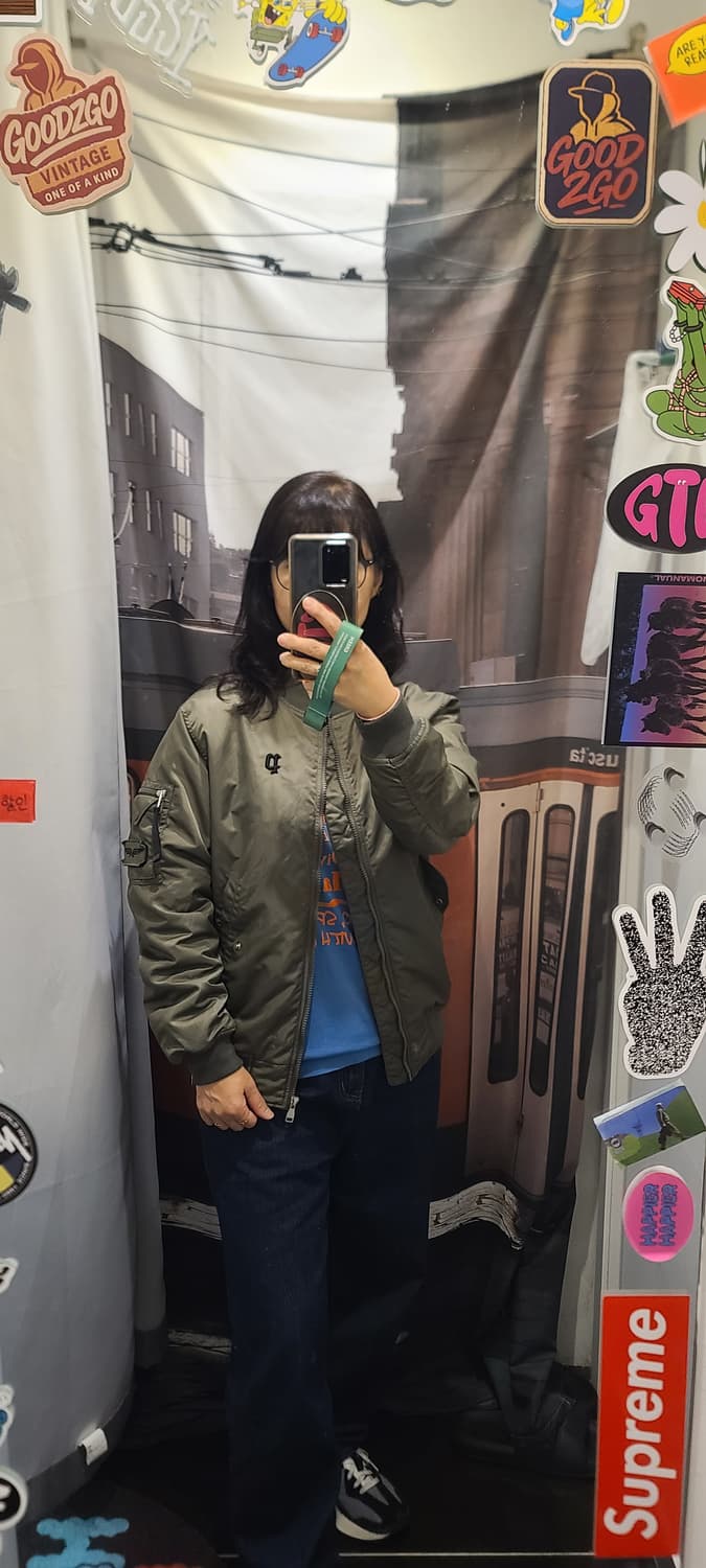 폴리스 카키색 봄버 자켓  상품이미지3
