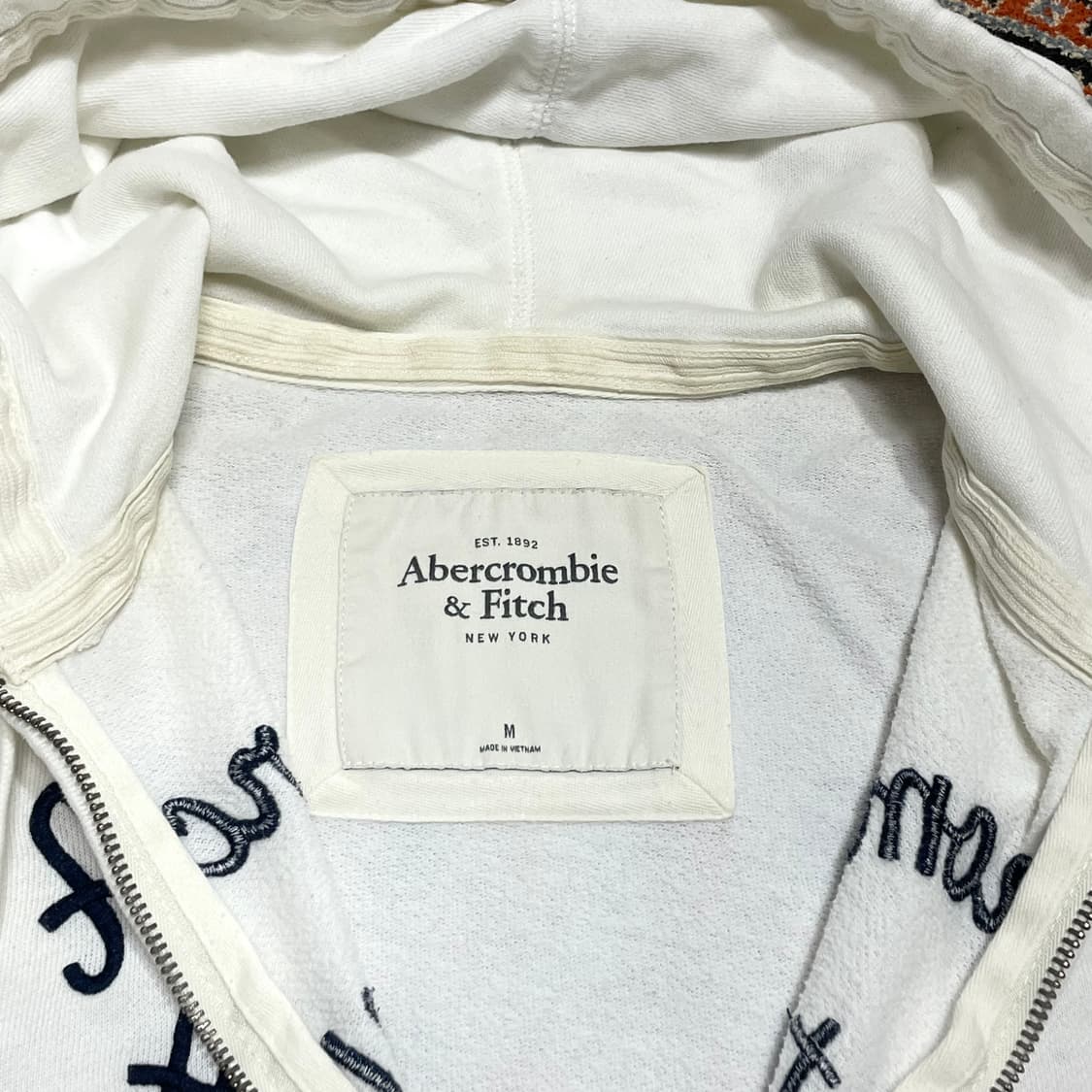 아베크롬비 스펠로고 화이트 후드집업 여성M 상품이미지3
