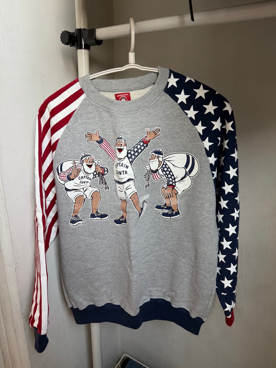 캡틴산타 맨투맨 상품이미지1