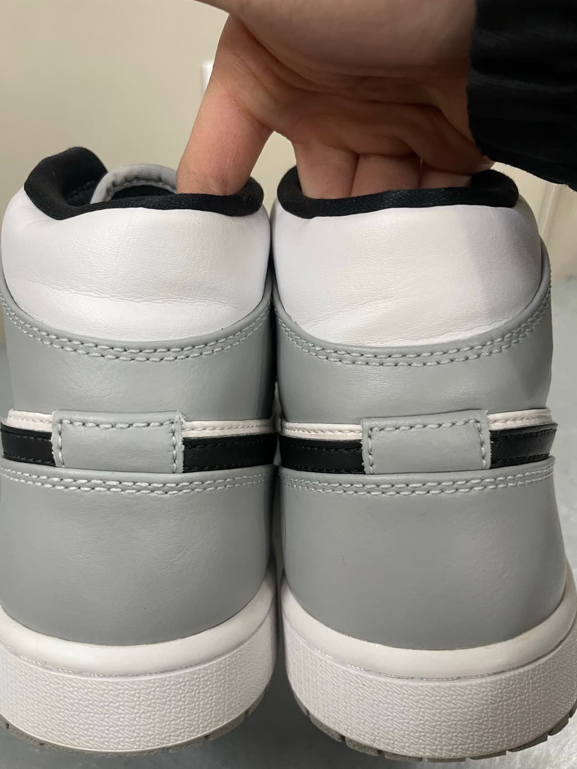 나이키 조던1 미드 라이트 스모크 그레이 270 상품이미지8