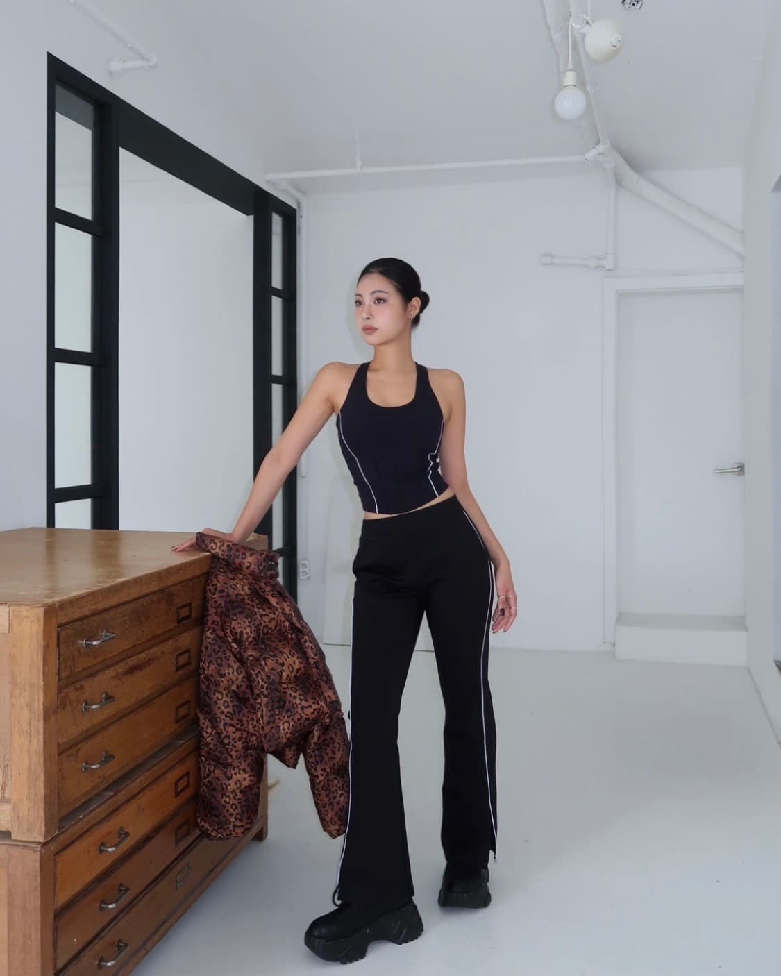 베리시 탑 팬츠 세트 상품이미지1