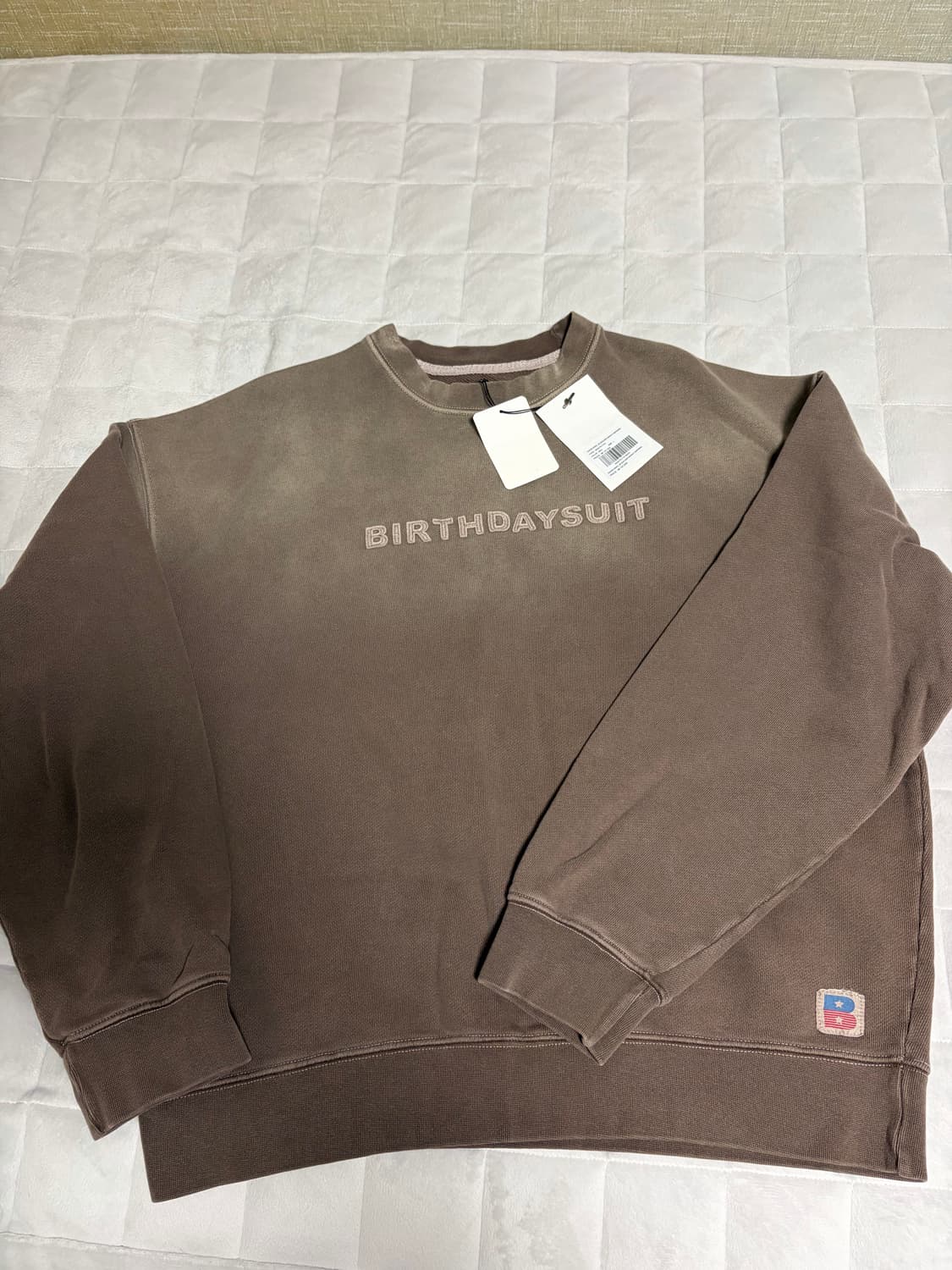 벌스데이수트 블리치 스웻 브라운L 상품이미지1