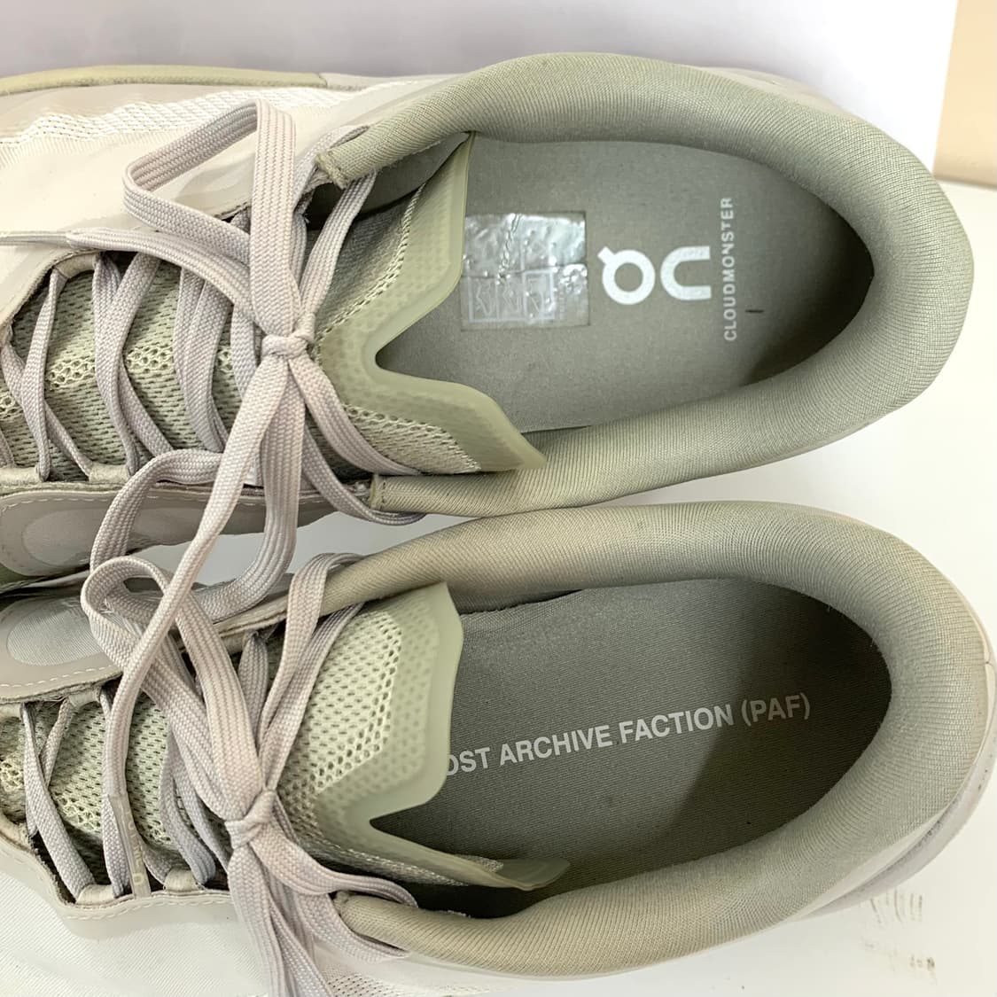 온 러닝 x 포스트 아카이브 팩션 클라우드몬스터 2 문더스트 초크 상품이미지7