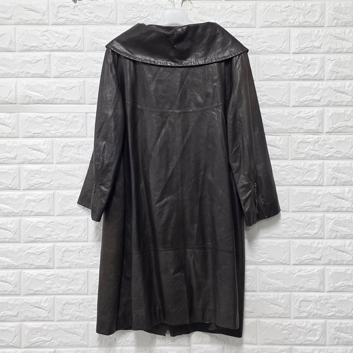 택포// HASSTIGE 양가죽 롱 코트 M 상품이미지4