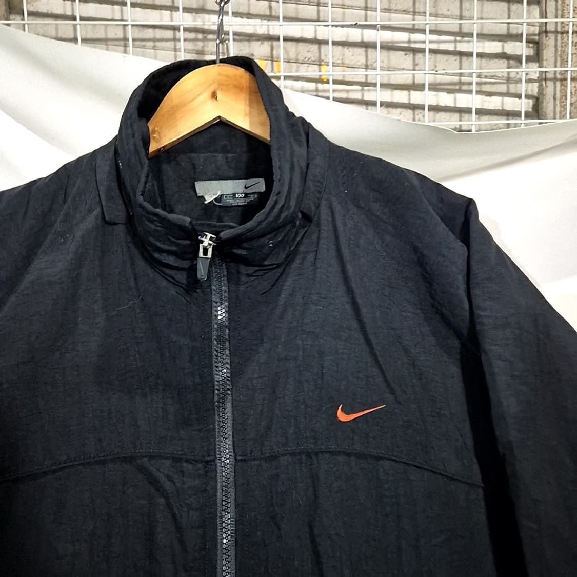 나이키 솔로스우시 자켓 상품이미지2