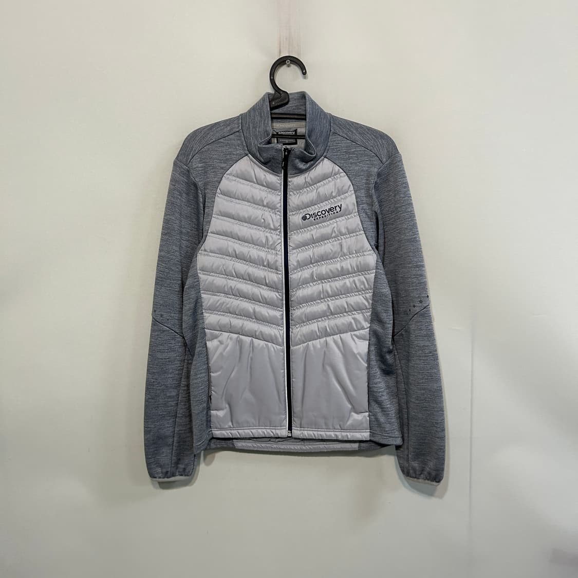 디스커버리 남성 오리털 경량패딩 95 상품이미지1