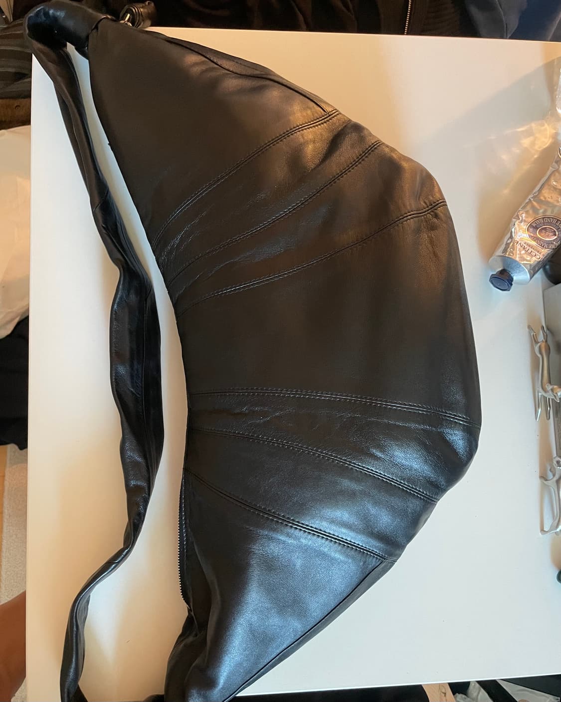 르메르 크로와상 라지 블랙 상품이미지2