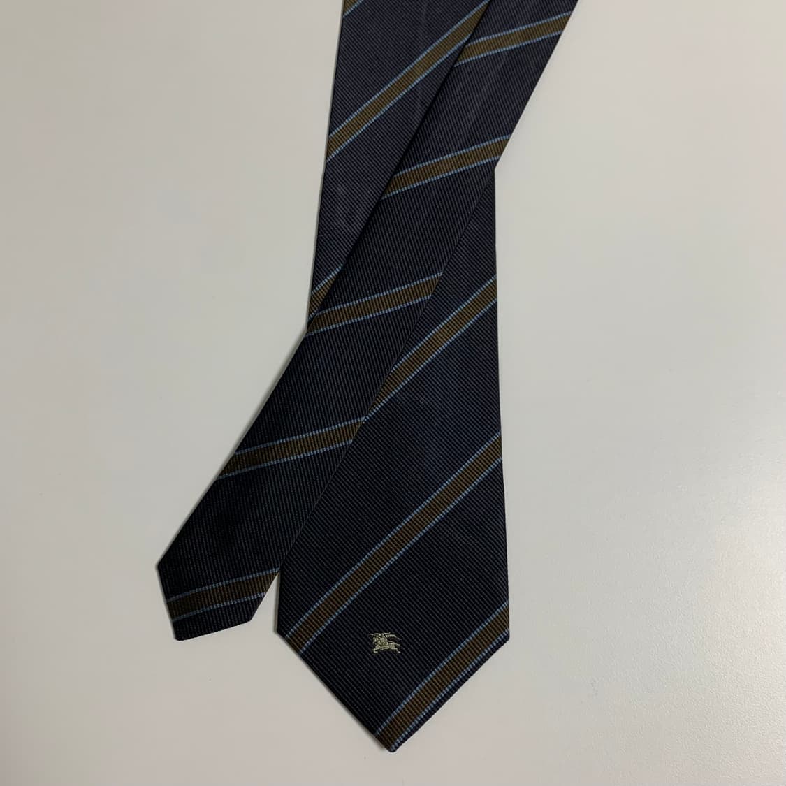 버버리(BURBERRY) 정장 스트라이프 넥타이 명품 A+등급 7.8cm 상품이미지3