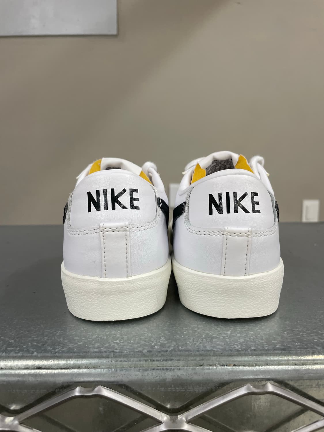 나이키 블레이저 로우 77 255 상품이미지3