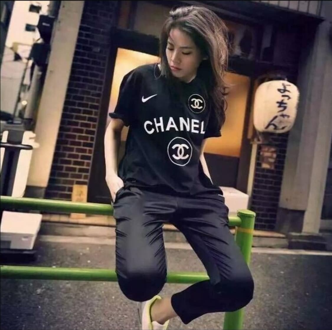 나이키(Nike) x 샤넬 드라이핏 풋볼 반팔 저지 M size 상품이미지2