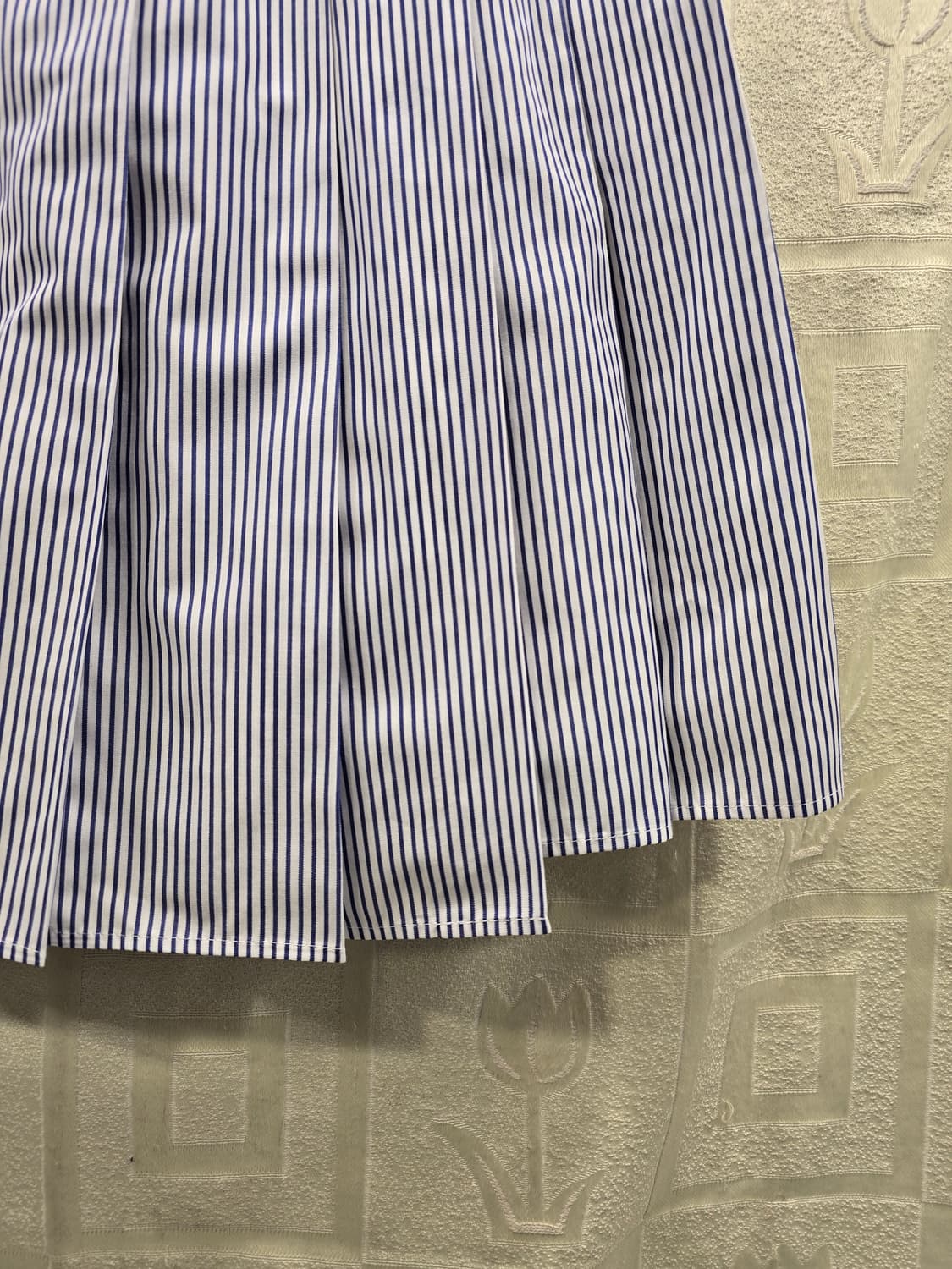 거의새거) 유니클로 JW 앤더슨 스트라이프 플리츠 스커트 S(25~26) 상품이미지3