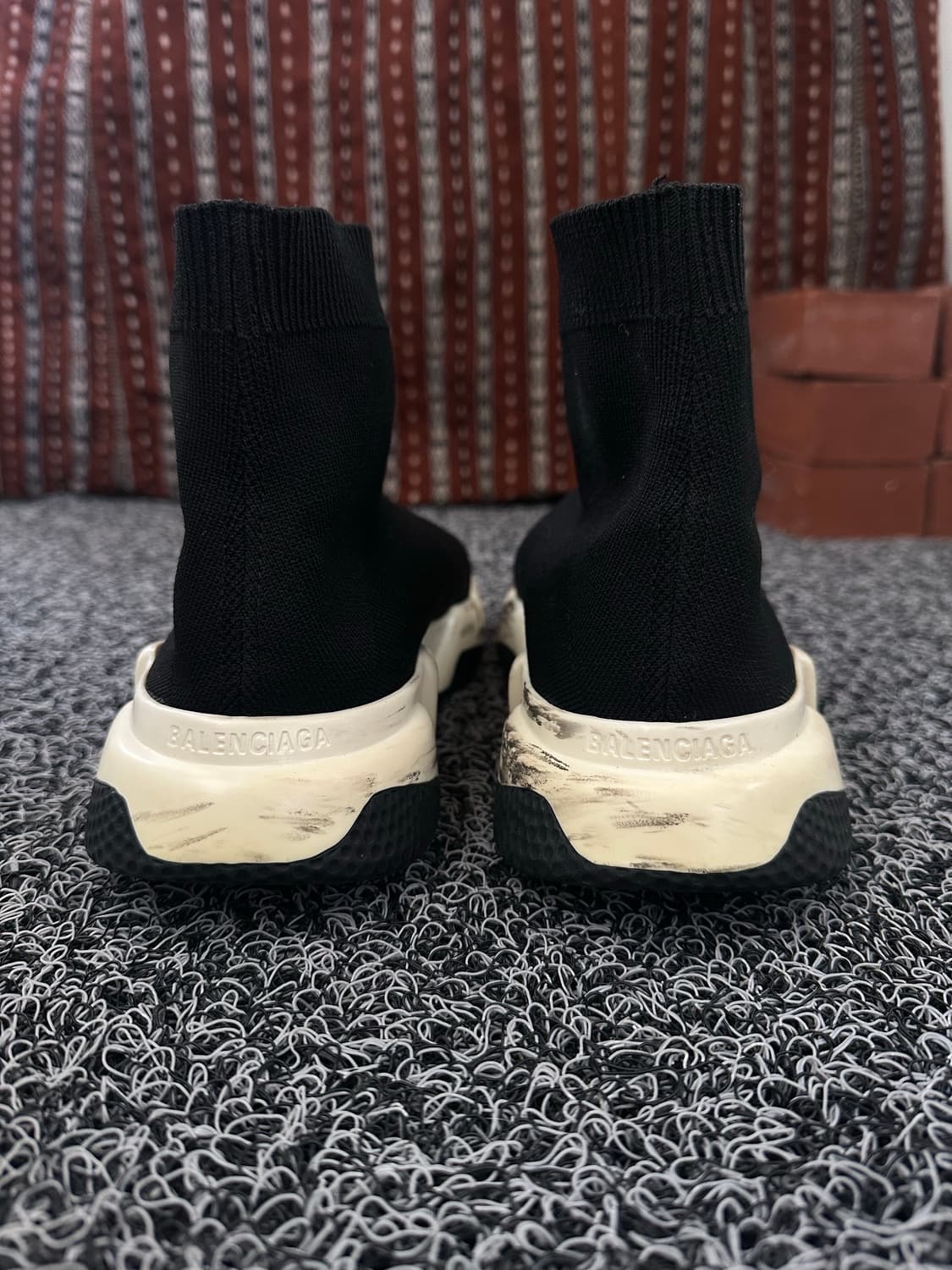 발렌시아가 스피드러너 블랙 250 상품이미지4