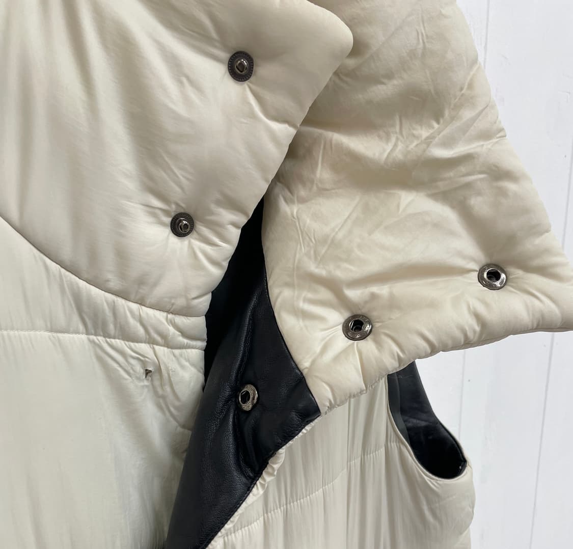 퍼블리카 엑스 하이넥 배색 롱 패딩 조끼 상품이미지3