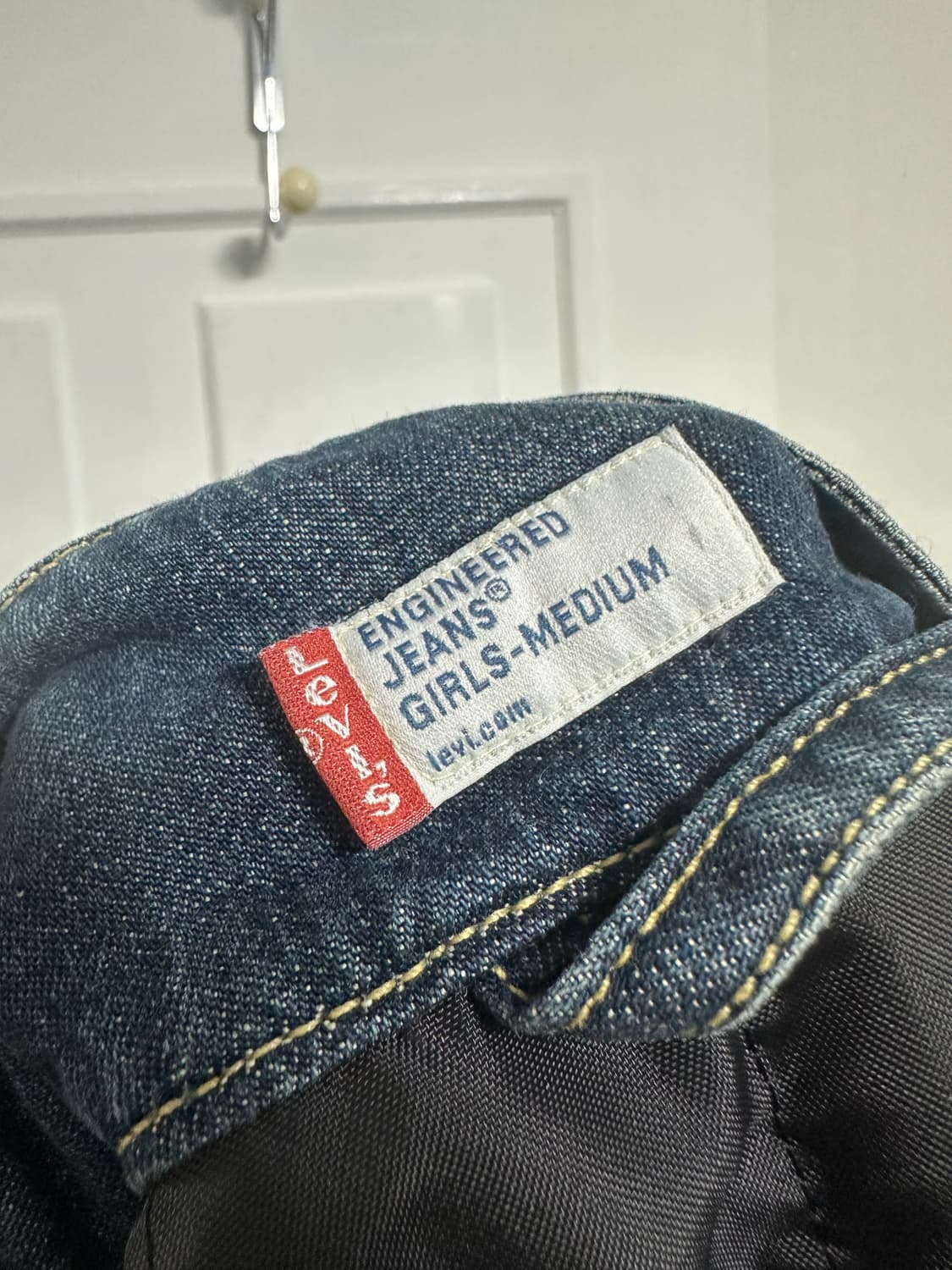 리바이스 엔지니어드 데님 베스트 상품이미지3