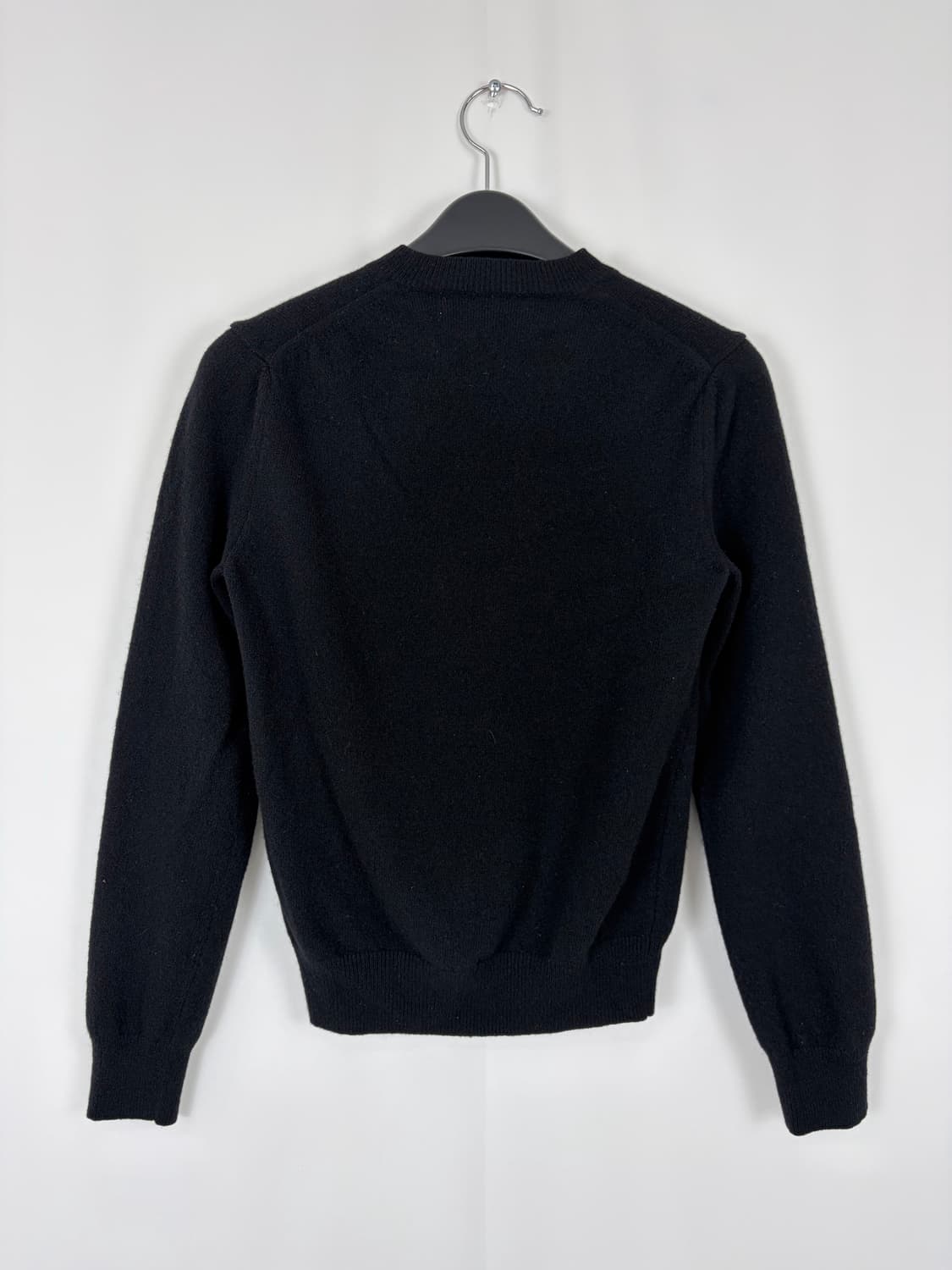 a260) 꼼데가르송 블랙와펜 브이넥 니트 상품이미지4