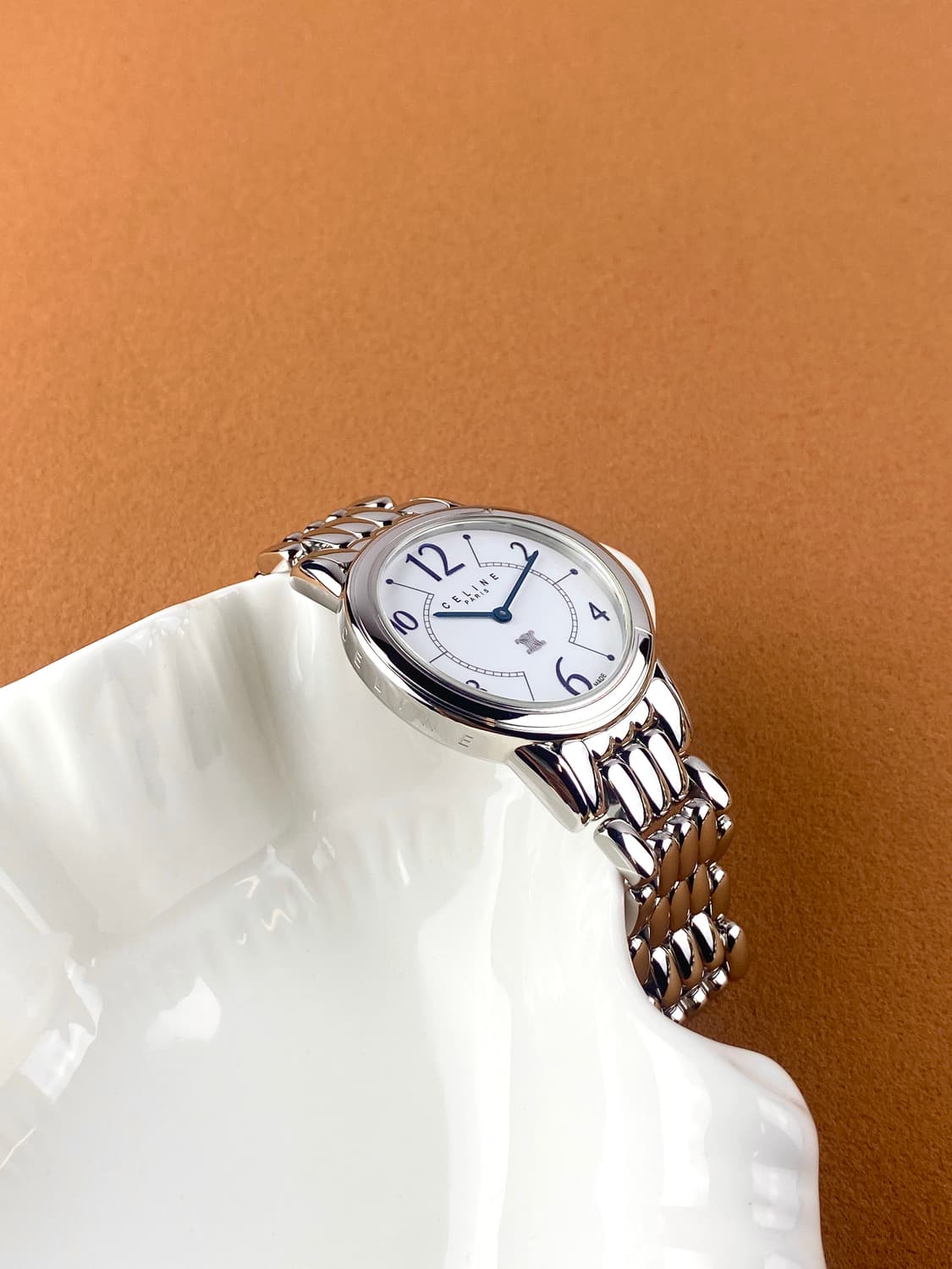 CELINE white round steel watch UNISEX 상품이미지5