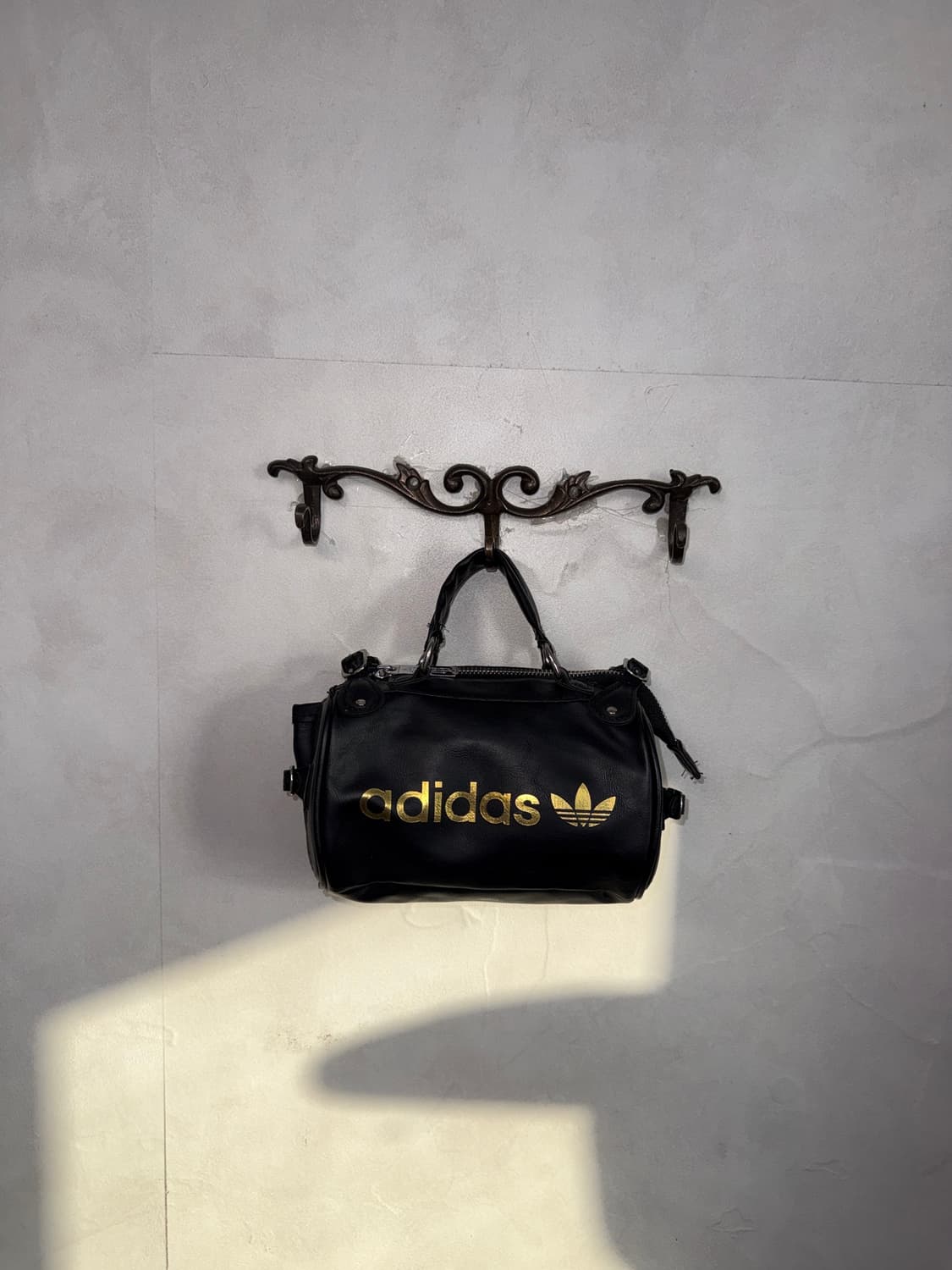 Adidas black gold buckle mini boston bag 상품이미지1