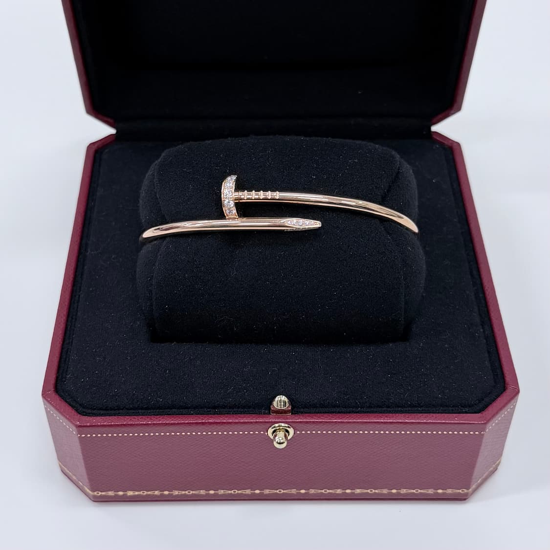 1400[S+급/20호] 까르띠에 저스트 앵끌루 다이아 못 팔찌 로즈골드 상품이미지2