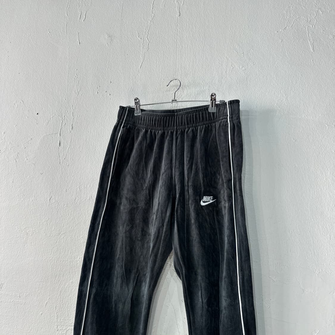 나이키 벨벳 조거트레이닝팬츠 L 상품이미지2