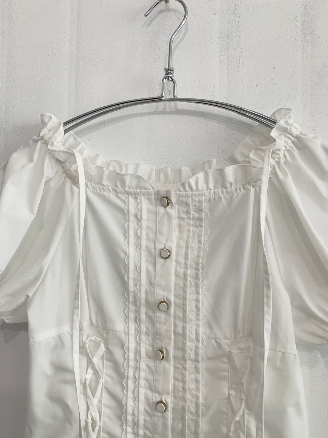 Axes Femme Eyelet Detail Off-Shoulder Bl 상품이미지6