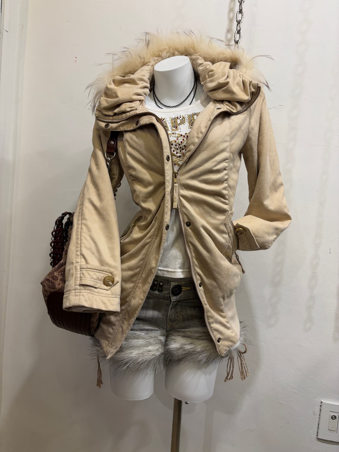 스웨이드 퍼 후드 베이지 투웨이 경량 패딩 자켓 갸루 y2k 상품이미지1