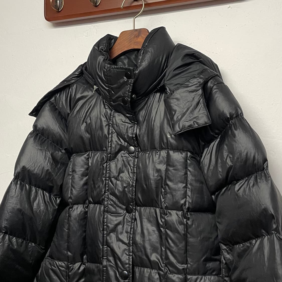 나이키 (우먼) 바둑판 덕 다운 숏 패딩    상품이미지2