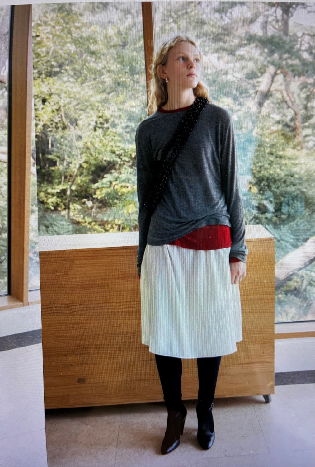 모노하 미디 시어 스커트 상품이미지1