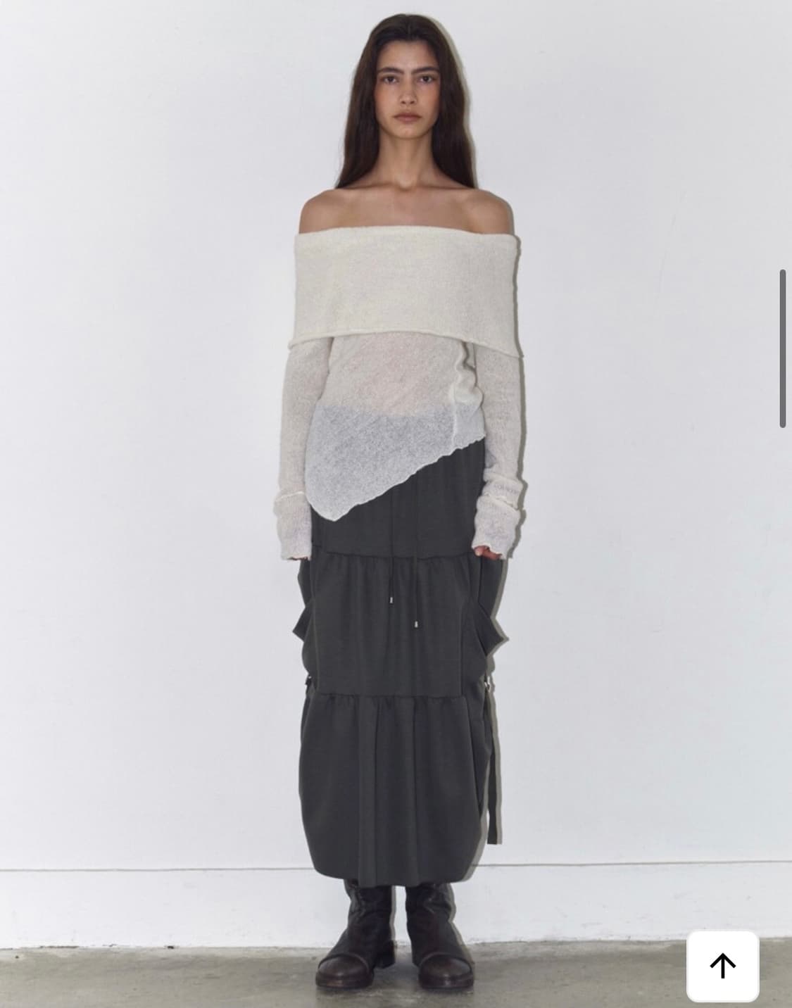 폴리수엠 오프숄더 니트 스웨터 상품이미지1