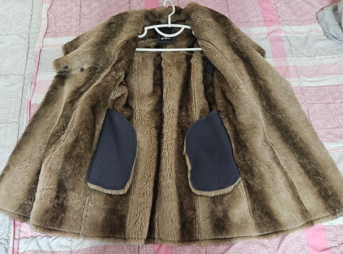 gguljame 네이비 퍼 무스탕 코트 상품이미지7