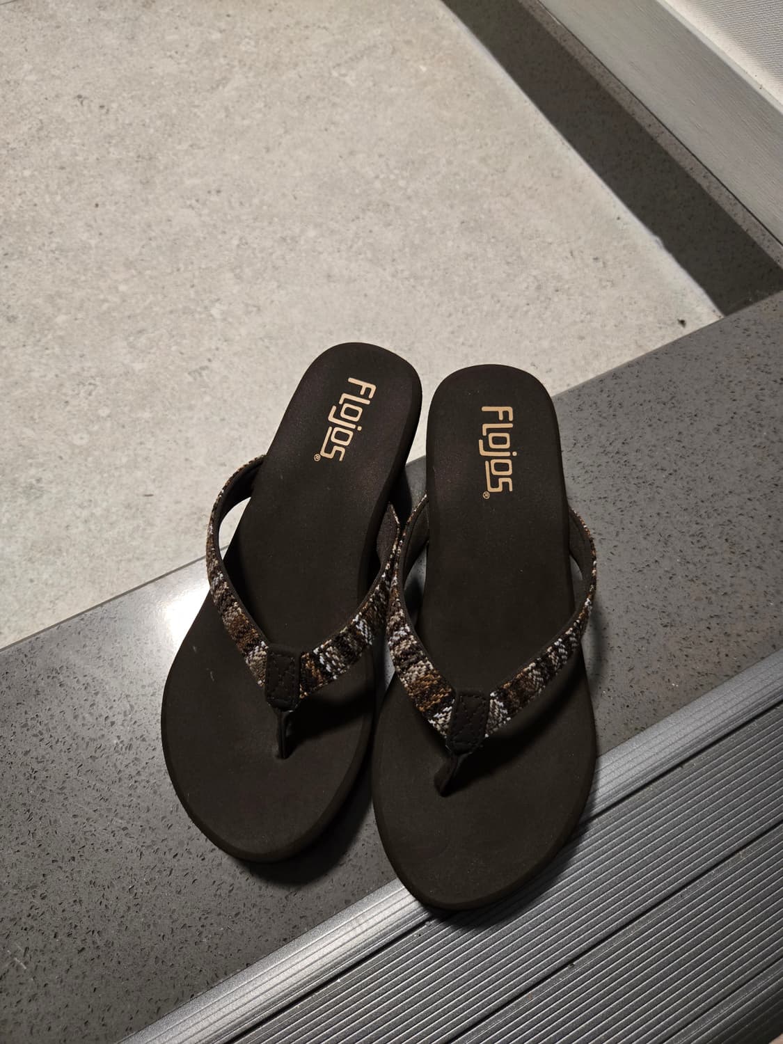 Flojos 플로조 웨지쪼리샌들us5(새상품) 상품이미지1