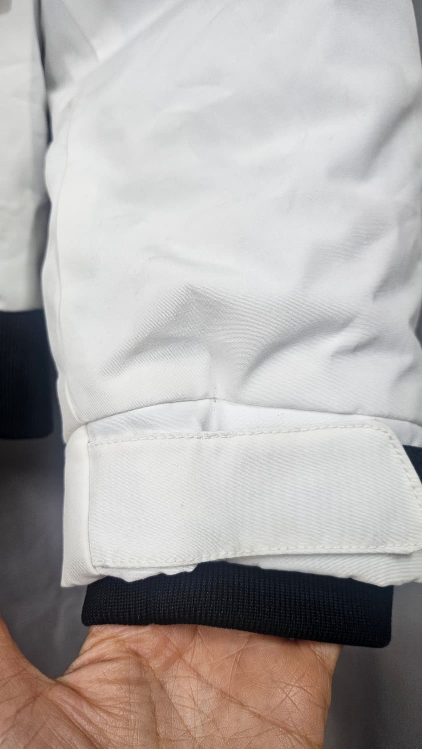 281 내셔널지오그래픽 화이트 후드 패딩 90 상품이미지4